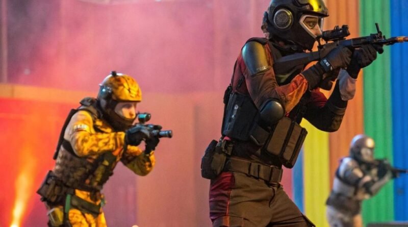 Cena com personagens de Free Fire conquistando recompensas exclusivas